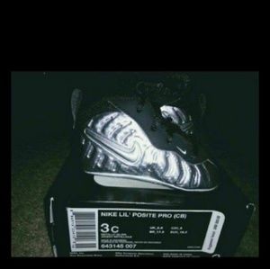 ιnғanт nιĸe ғoaм poѕιтeѕ